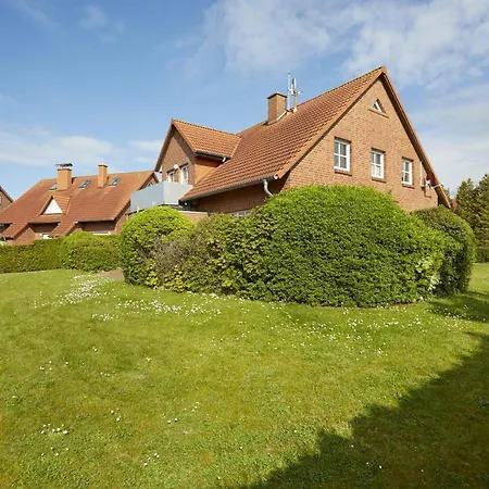 Haus Sanddorn Whg 1 * Neu Gaarz