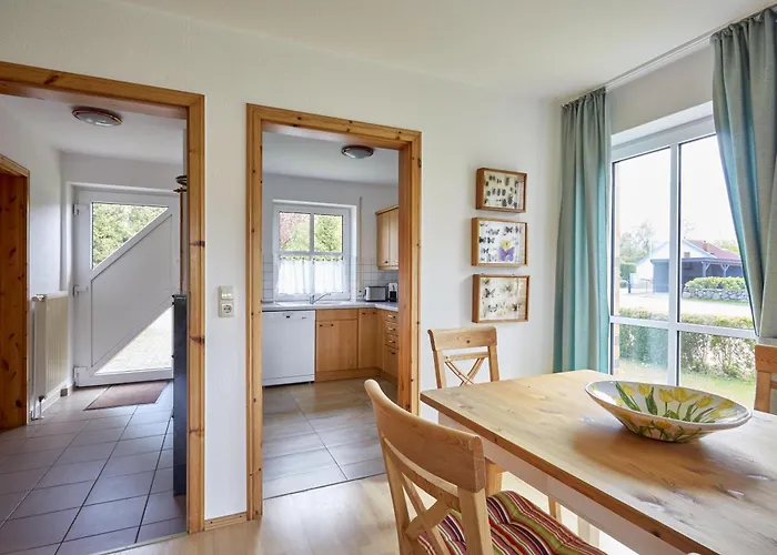 Διαμέρισμα Haus Sanddorn Whg 1 Neu Gaarz